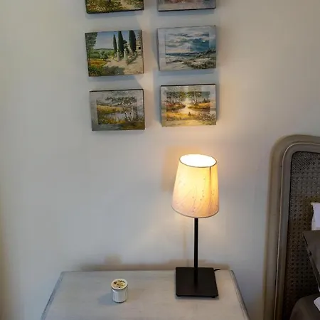 Apartment Elegante Vista Mare-centralissima-wi Fi Con Camino